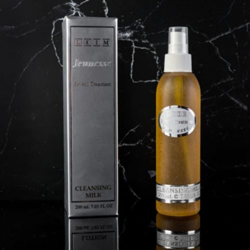 Leim Jeunesse Cleansing Milk